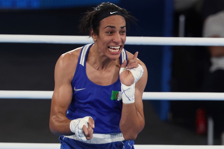 Imane Khelif, boxeadora de Argelia. (EFE/EPA/ MOHAMMED BADRA)