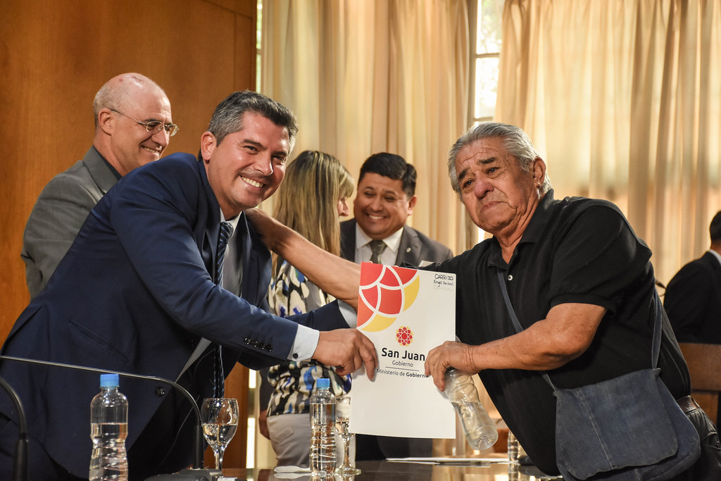 2024-12-03 GOBIERNO Más de 60 escrituras de viviendas entregadas: el trabajo de Regularización Dominial en cifras