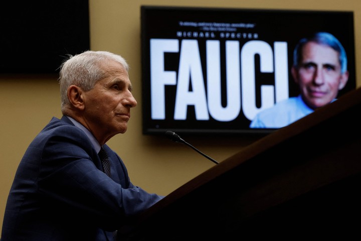 Anthony Fauci, el médico que lideró la lucha contra el Covid, entre los posibles indultados. Foto: AFP 