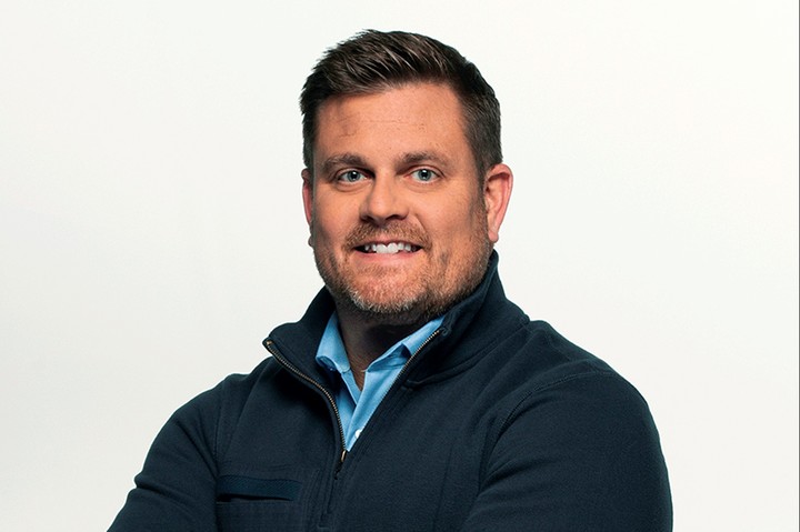 Esta fotografía sin fecha proporcionada por UnitedHealth Group muestra al director ejecutivo de UnitedHealthcare, Brian Thompson. Foto AP