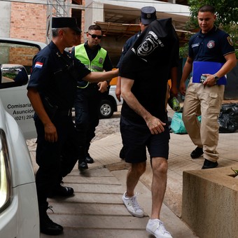 Investigan cientos de viajes y propiedades del senador detenido en Paraguay