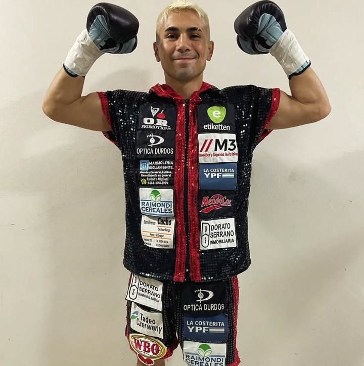 Tobías Reyes protagonizará ante Félix Alvarado una eliminatoria al título mosca de la FIB. Foto: Instagram @tobireyess.