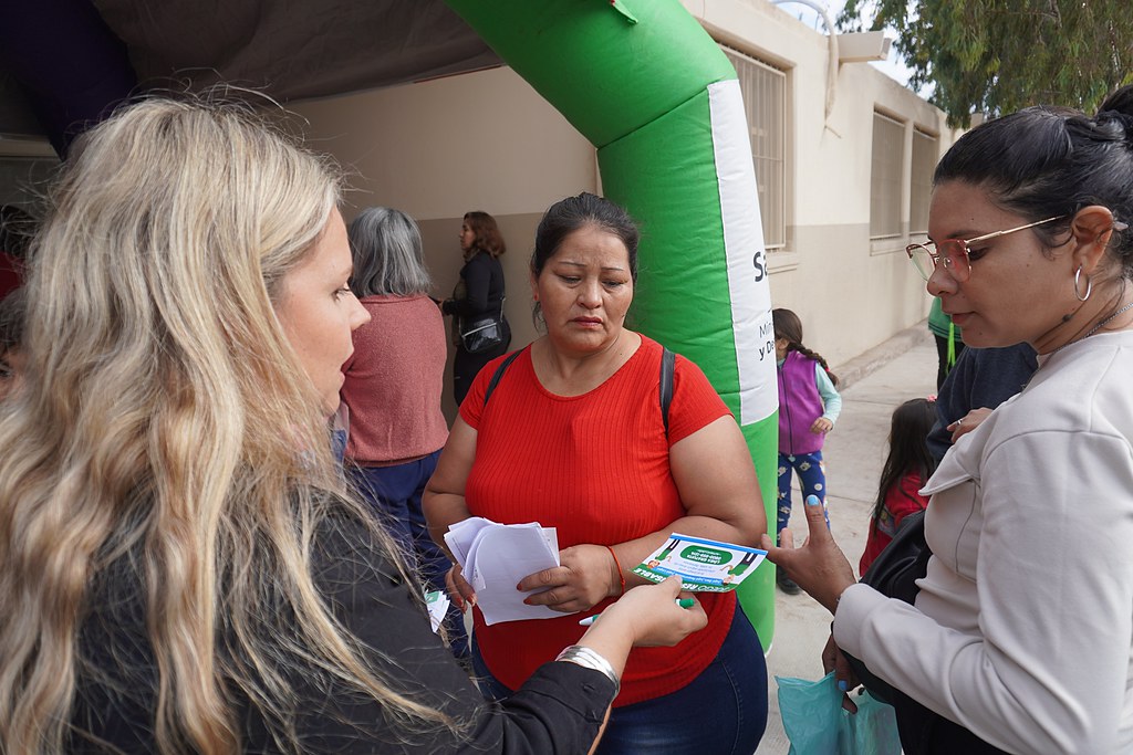 2025-04-24 ECONOMIA: La asesoría en Juego Responsable llega a todos los departamentos de San Juan