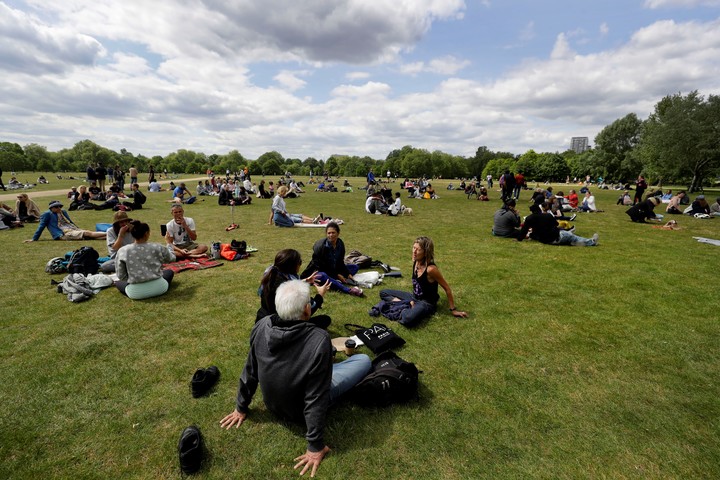 Picnics en Hyde Park, Londres. Foto: AP