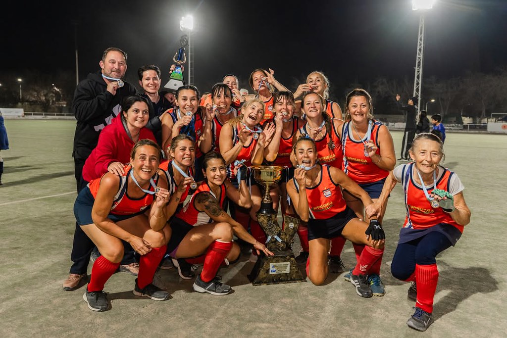 2025-08-11 DEPORTES - Culminó con éxito el Torneo Nacional Mamis Hockey – San Juan 2025- (4)