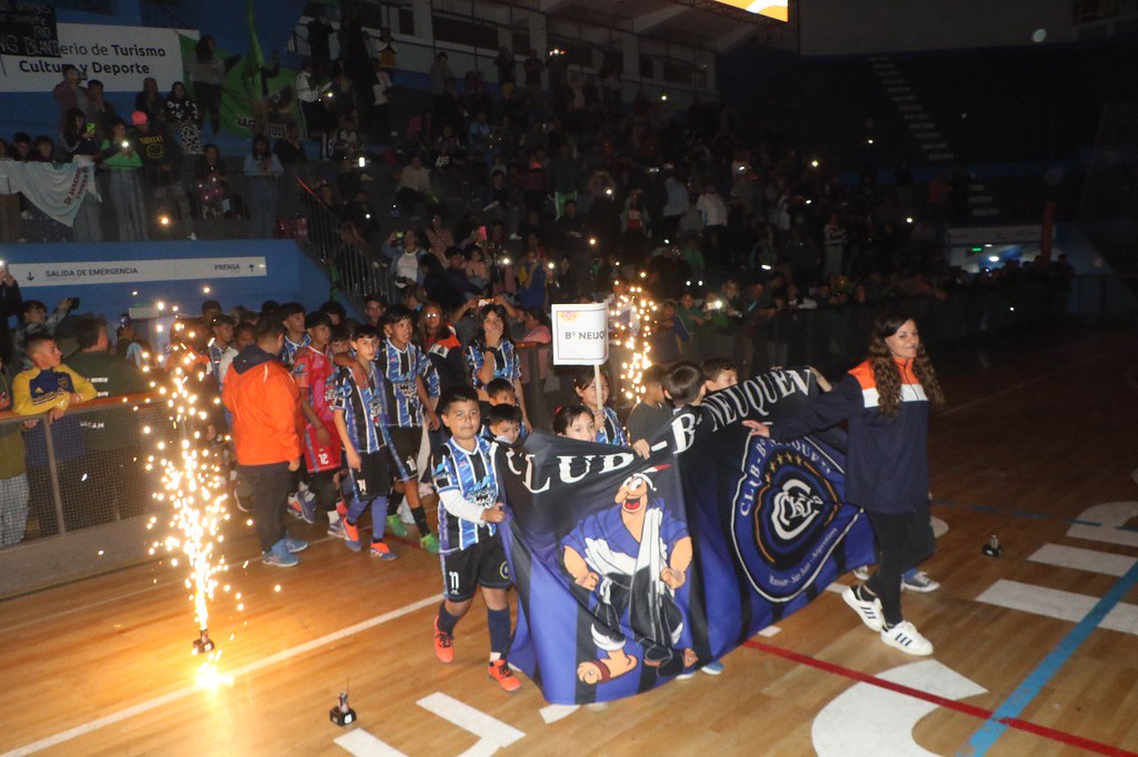 2025-9-8 deporte: La Liga Infantil de Futsal de Rawson tuvo su cierre en el Aldo Cantoni